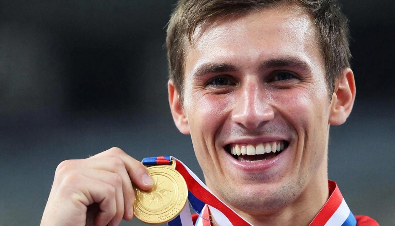 Вы заслуживаете самой золотой медали, если ответите на все 8 вопросов - ТЕСТ ИИ Kandinsky (18+)