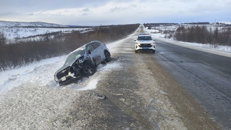 С места происшествия Госавтоинспекция УМВД России по Магаданской области