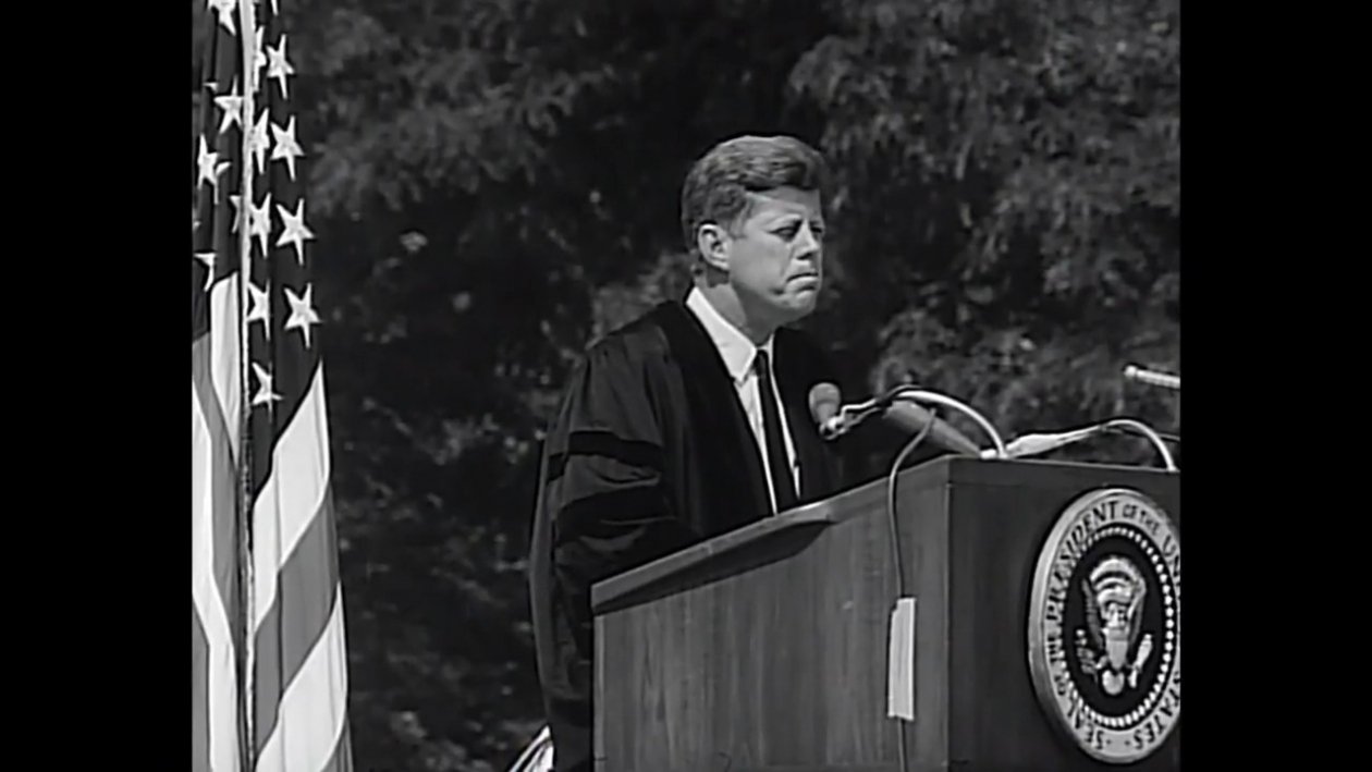 Скриншот с документального фильма 