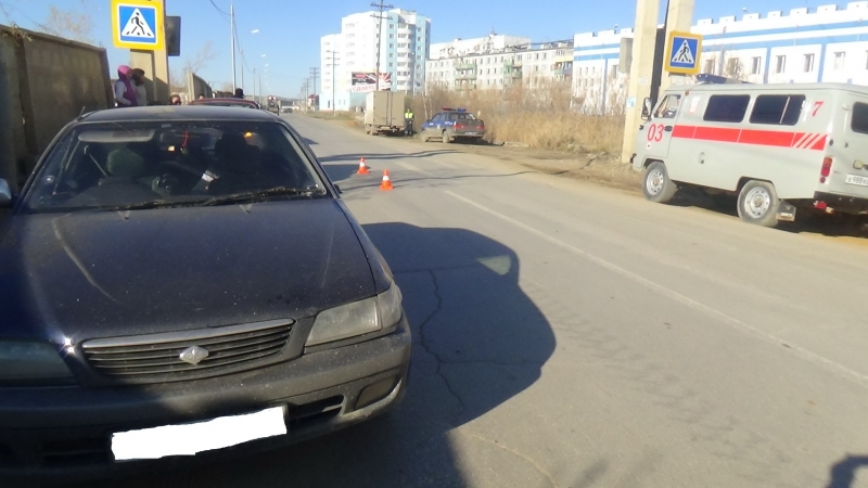 Водитель наехал на школьницу на пешеходном переходе в Якутске пресс-служба МВД по Якутии