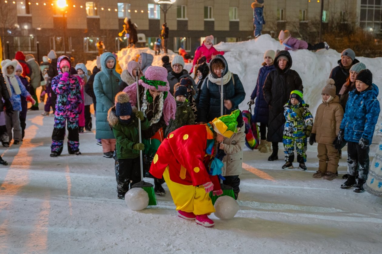 Тематическое фото Мэрия Магадана