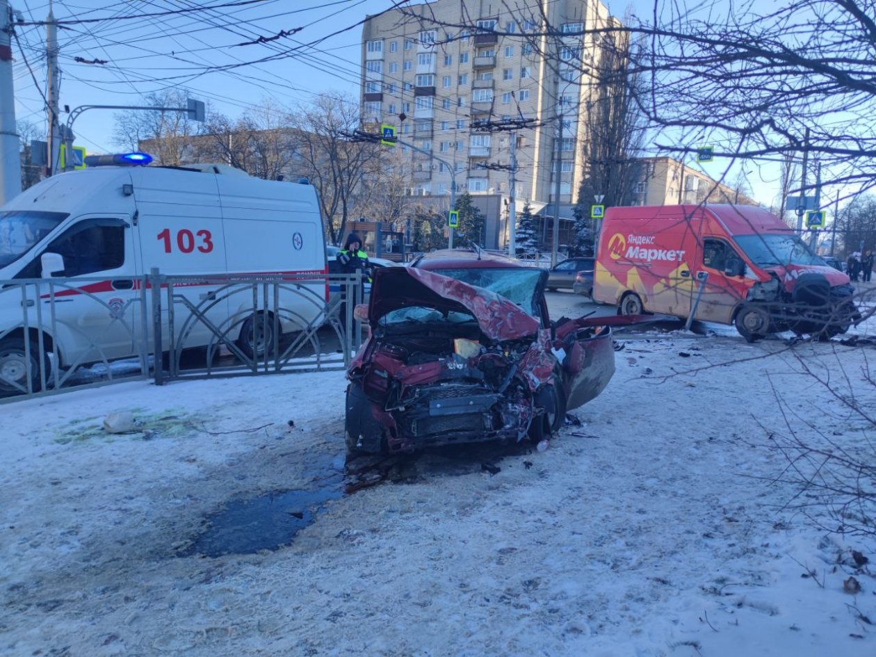 ГАИ назвала предварительного виновника аварии в центре Ставрополя ИА Stavropol.Media