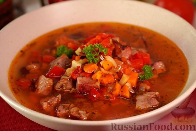 Надоели обычные супы? Этот рецепт с копчёными рёбрами, фасолью и овощами — взрыв вкуса, о котором вы жалели, что не узнали раньше russianfood.com