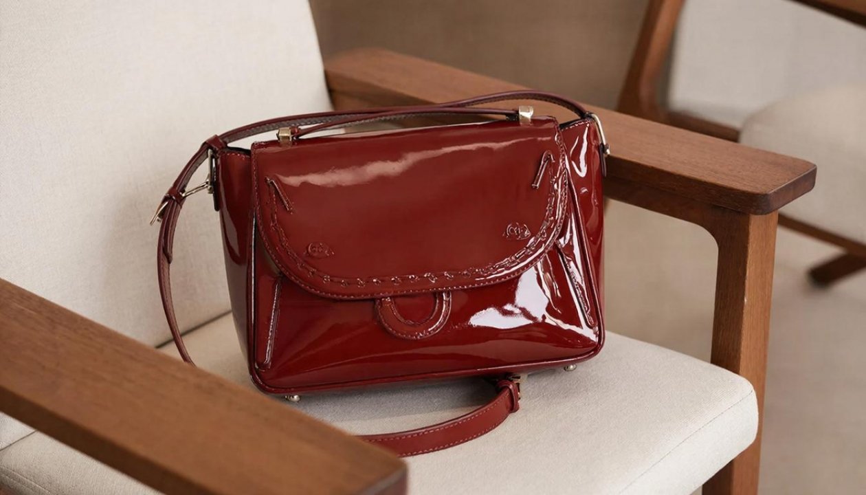 Тематическое фото GigaChat (18+)