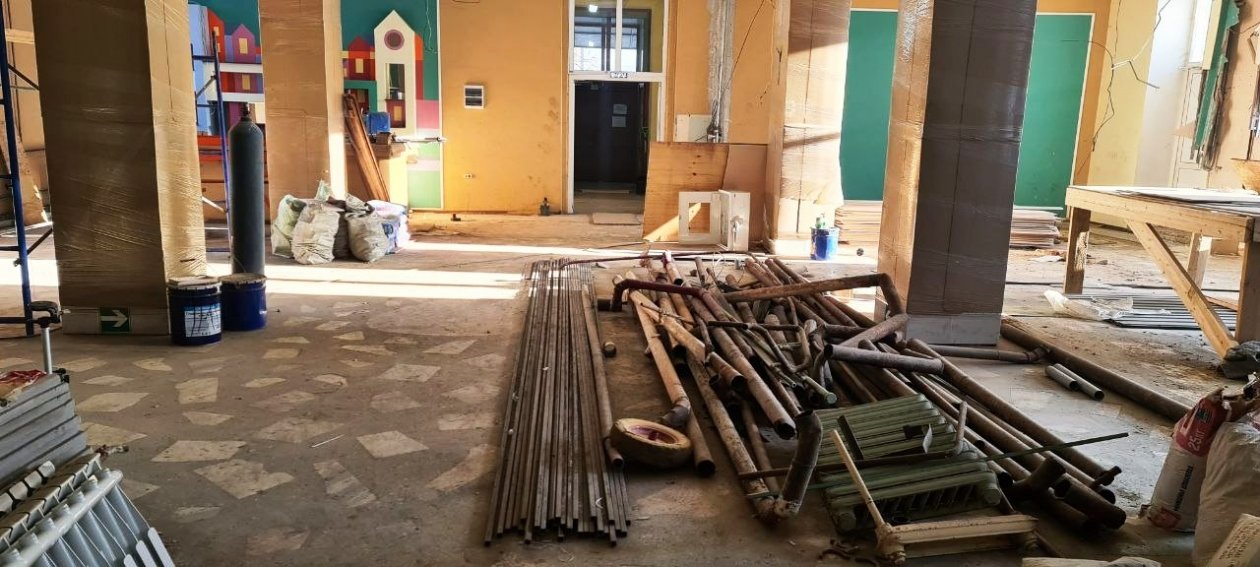 Театр кукол &quotКудесник&quot ремонтируют в Биробиджане мэрия города