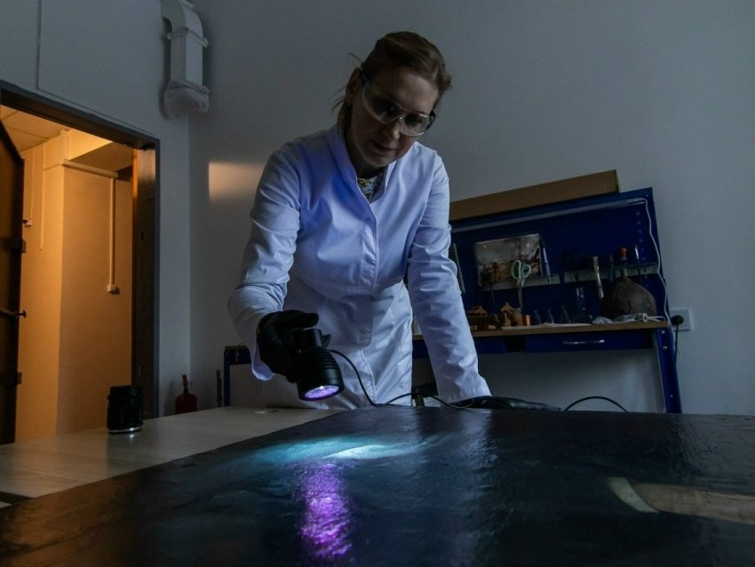 Реставрация картин пресс-службы министерства культуры Забайкалья