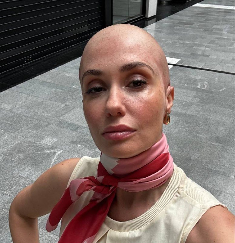 Агата Муцениеце телеграм-канал Агаты Муцениеце (18+)