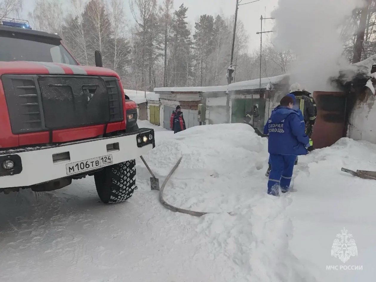 . пресс-служба ГУ МЧС России по Красноярскому краю