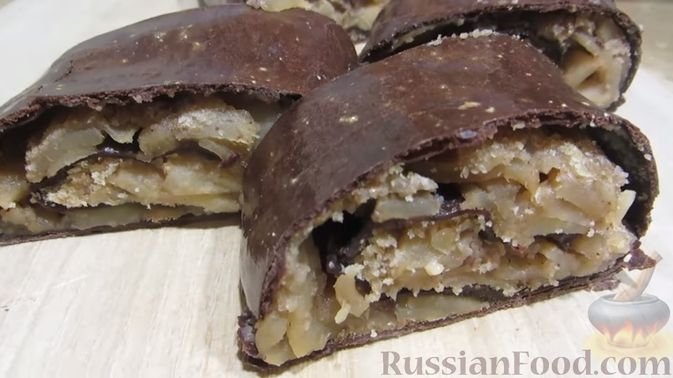 Шоколадное чудо: этот домашний штрудель с яблоками и орехами просто тает во рту - начинки неприлично много russianfood.com