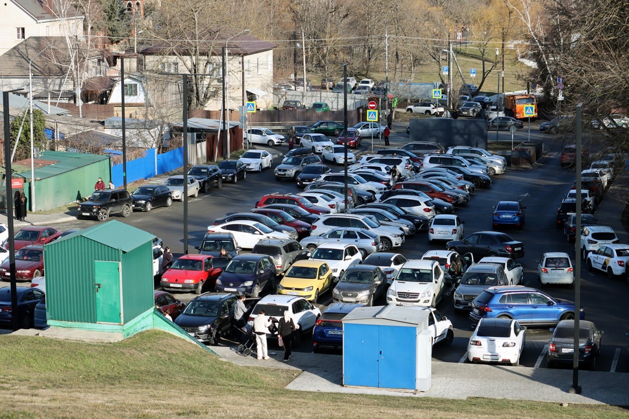 парковка, автомобили, автостоянка Сергей Бумагин, ИА Stavropol.Media