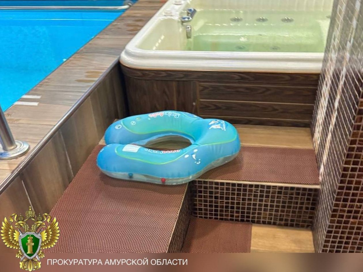 Мертвого 4-летнего мальчика нашли в бассейне в Белогорске Прокуратура Амурской области