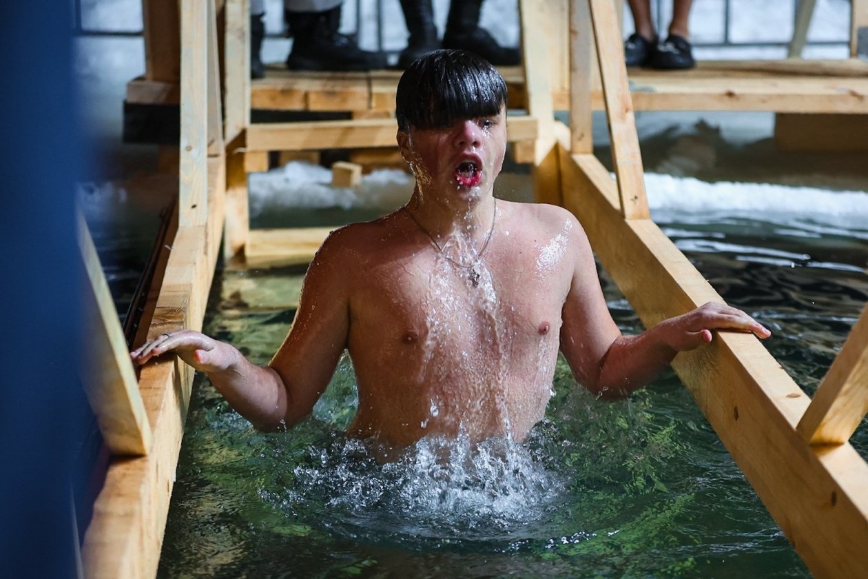 Крещенские купания в 2025 году ИА PrimaMedia