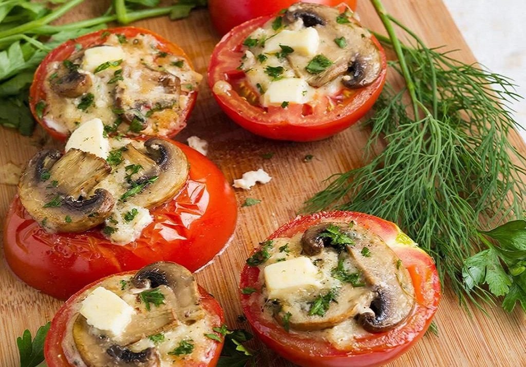 Шампиньоны и помидоры в духовке: гости просят рецепт и съедают всё до последней крошки ИИ Qwen