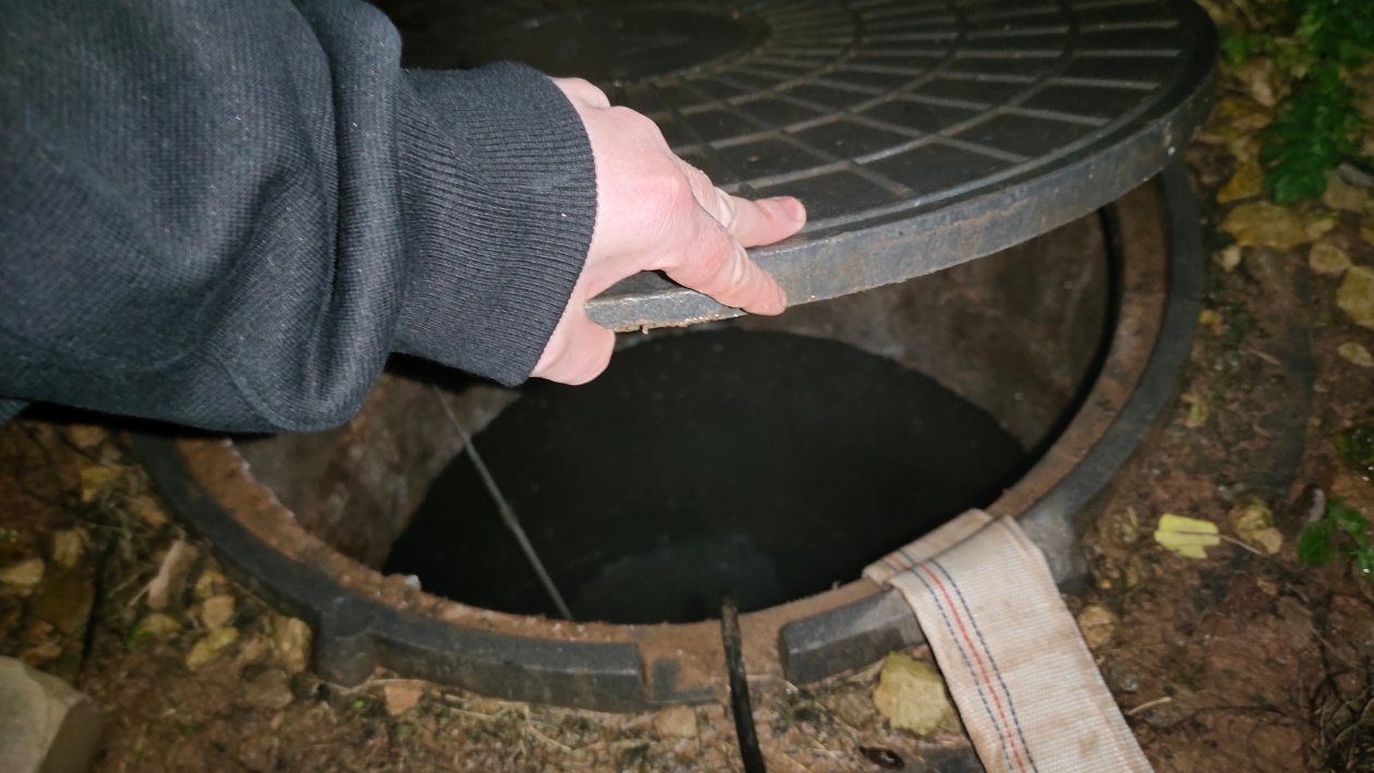 Построил &quotвечный септик&quot на своем участке: забыл про неприятный запах и откачку навсегда Автора