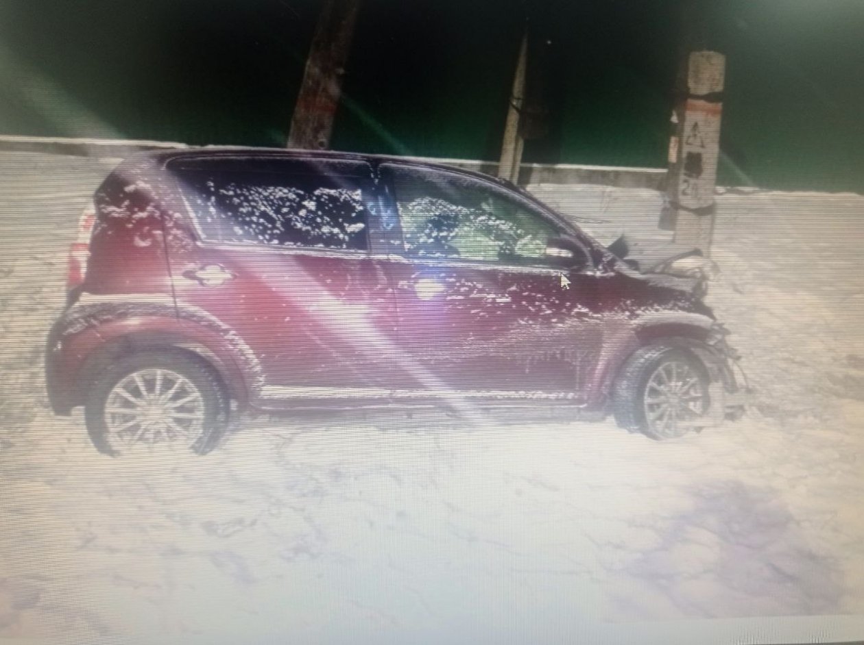 Автомобиль врезался в электроопору тг-канал (18+) Госавтоинспекции Забайкалья