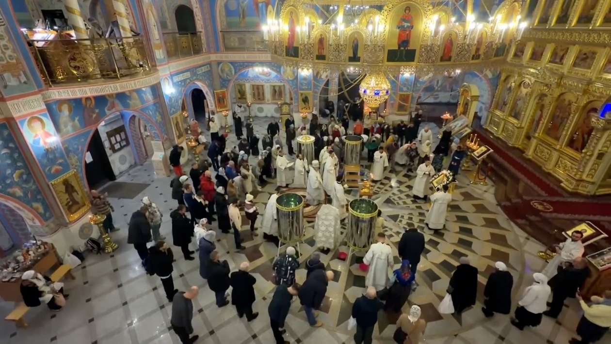 Православные сахалинцы и курильчане отметили Крещение Господне пресс-служба правительства Сахалинской области