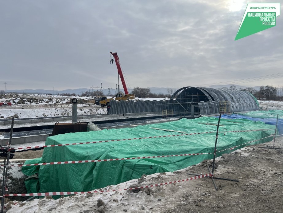 Строительство подъездной дороги к будущему международному пункту пропуска на острове Большой Уссурийский Пресс-служба министерства транспорта и дорожного хозяйства Хабаровского края