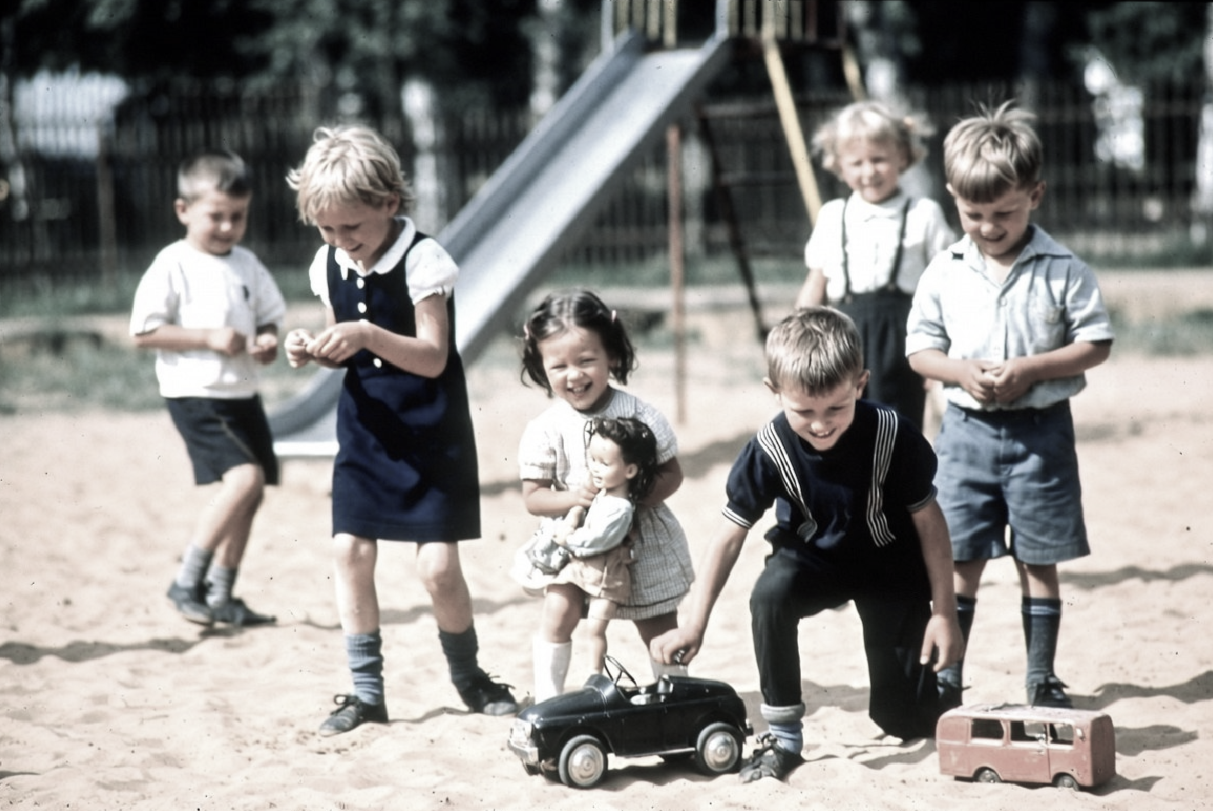 Советское детство -ТЕСТ Qwen Chat (12+)