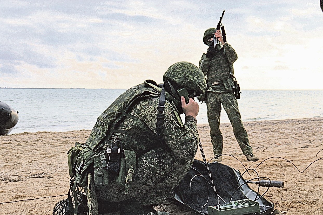 Служба - это постоянное обучение Виктор Воронов