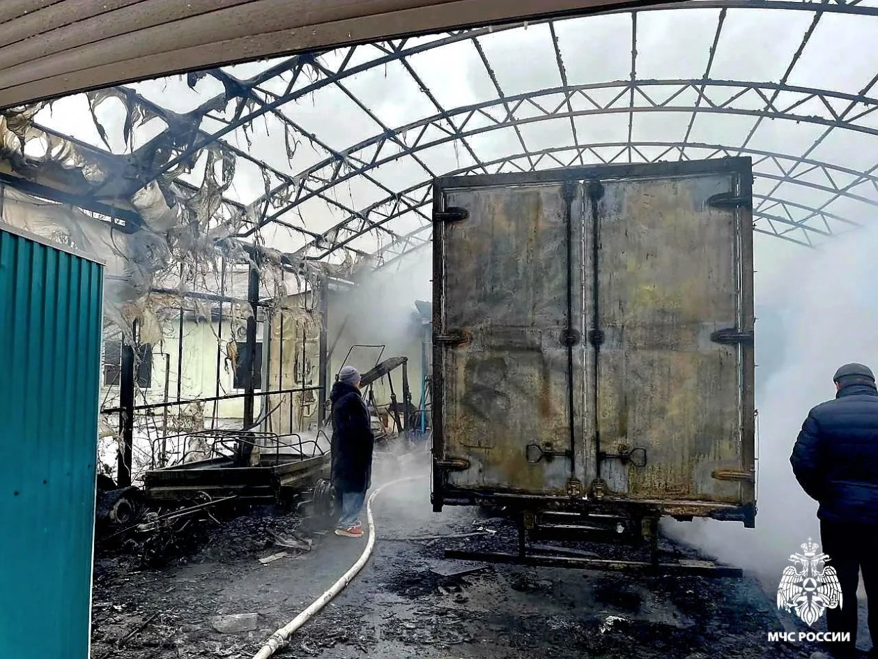 Место пожара МЧС СК