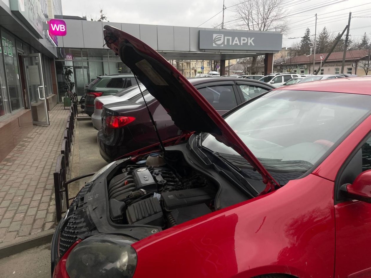 Как снять аккумулятор с авто, чтобы сохранить все настройки: четкая схема от механика ИА KrasnodarMedia