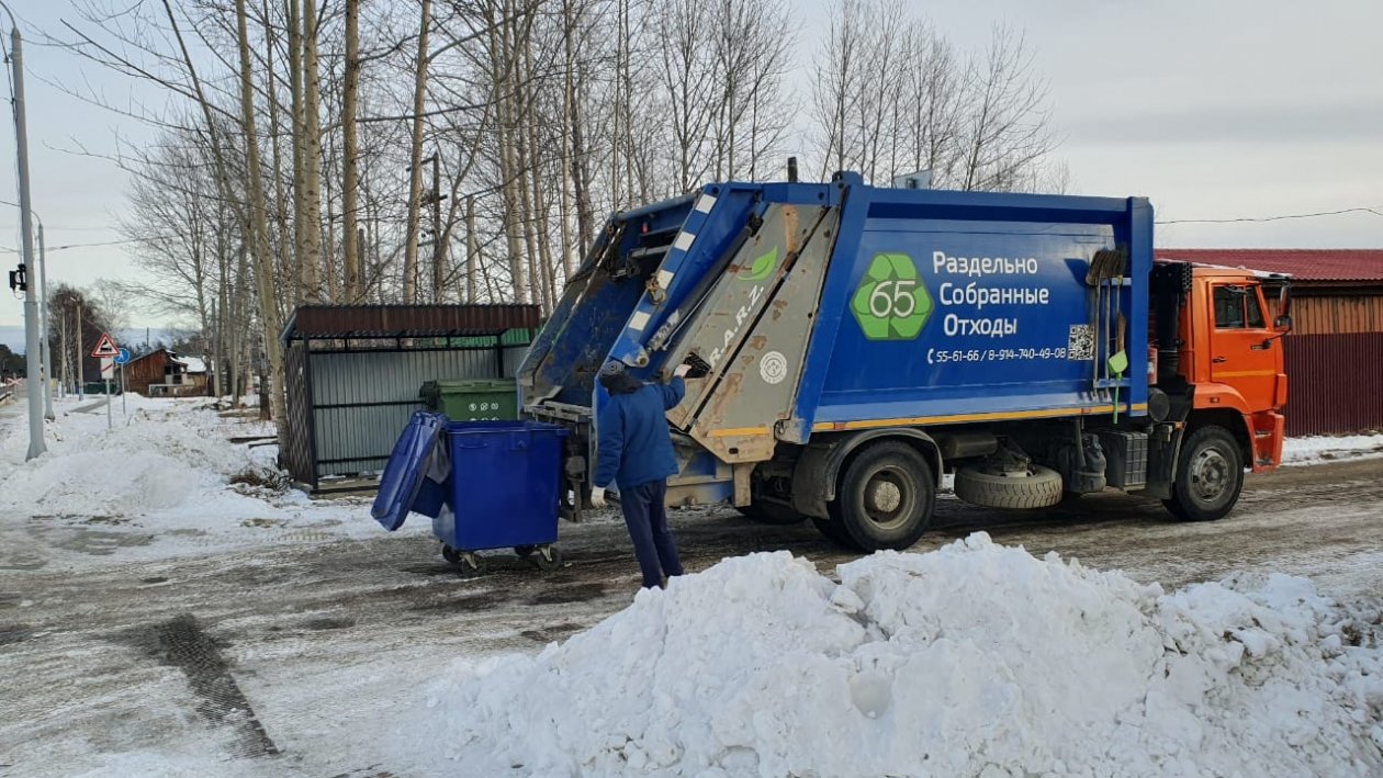 Сбор вторсырья пресс-служба АО &quotУправление по обращению с отходами&quot