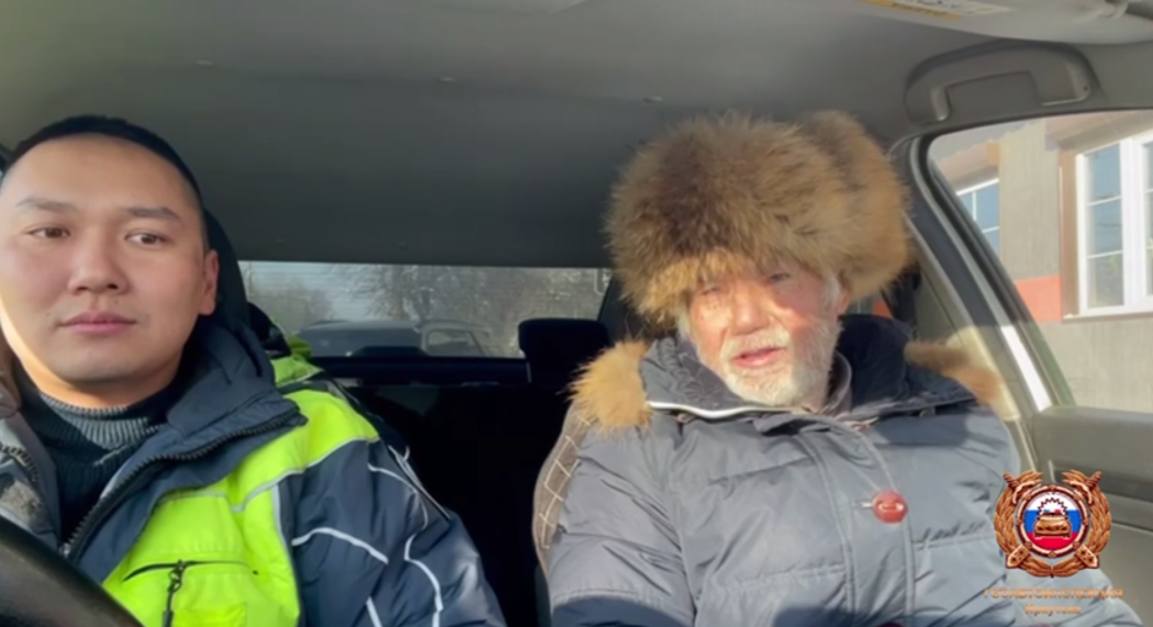 Пожилой мужчина едва не замерз в Иркутске после набора крещенской воды Пресс-служба ГУ МВД России по Иркутской области