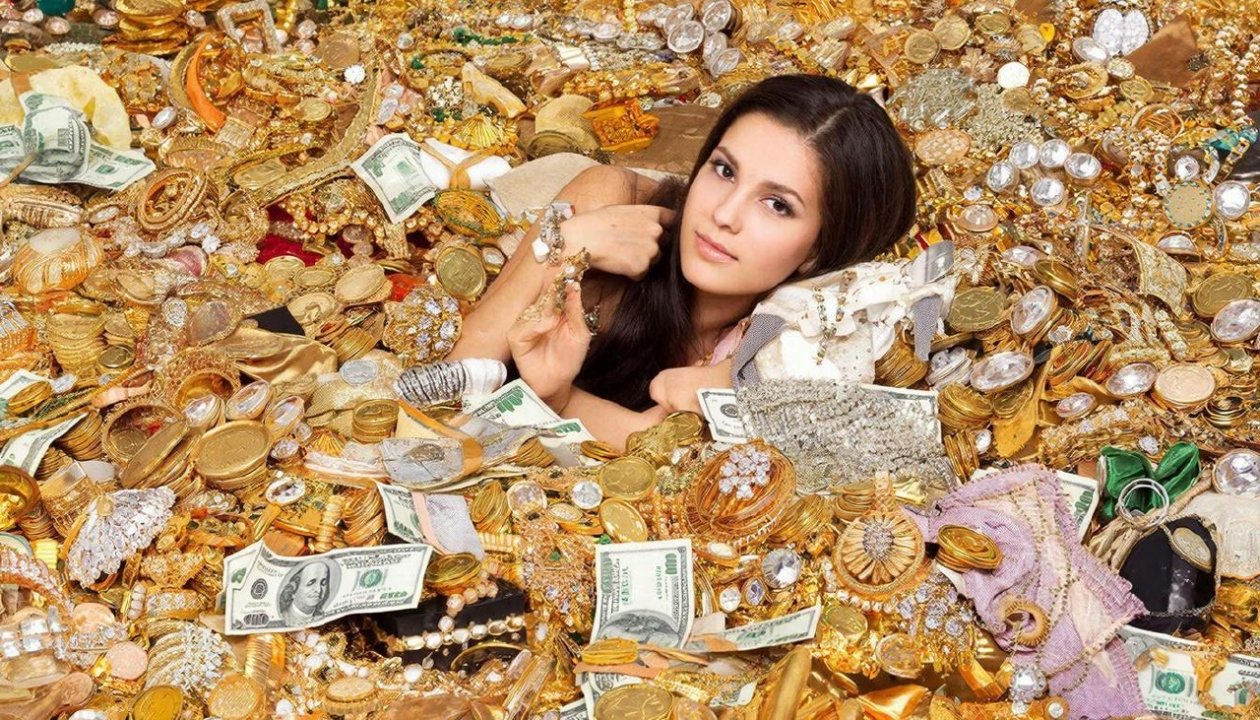 Тематическое фото GigaChat (18+)