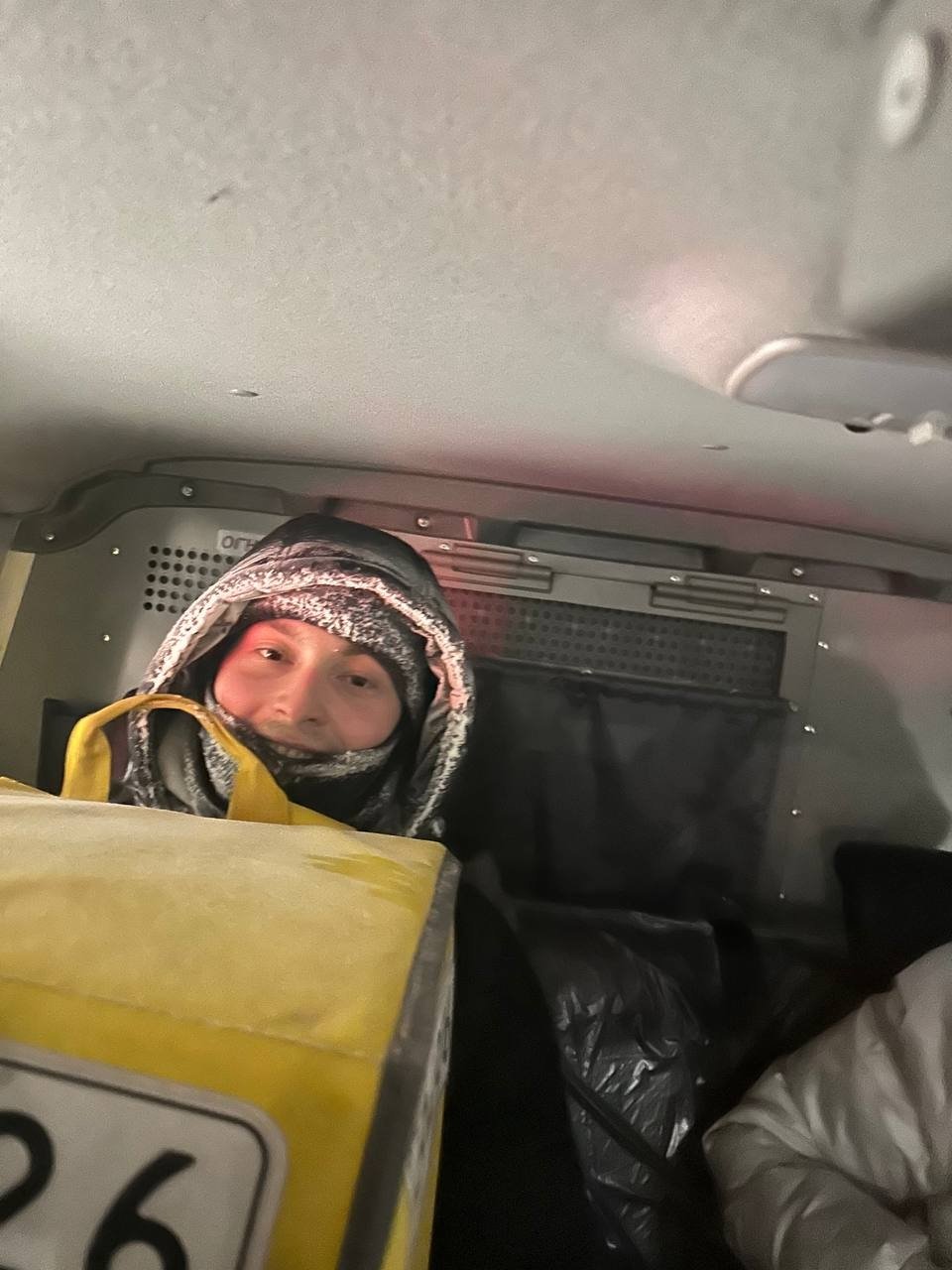 В Иркутске полицейские не дали замерзнуть студенту-курьеру в 40-градусный мороз Пресс-служба ГУ МВД России по региону