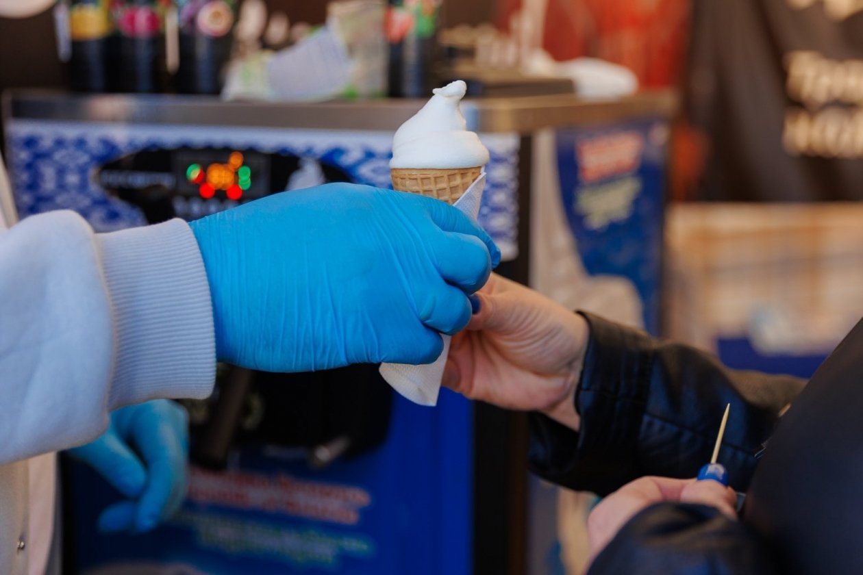 мороженое Яна Гайдук, ИА PrimaMedia