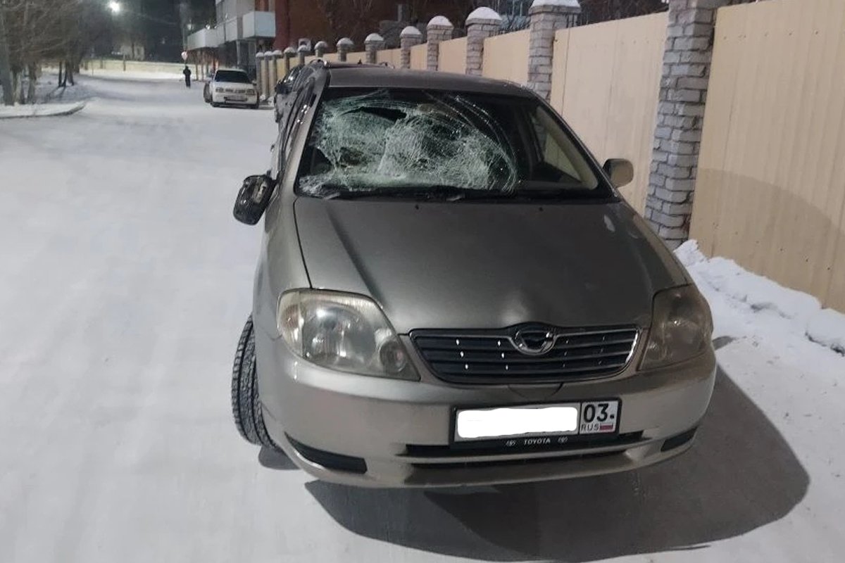 Молодой водитель сбил пенсионера на &quotзебре&quot в Улан-Удэ ГИБДД по Бурятии