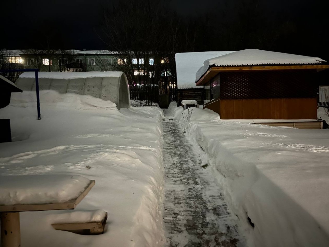 Теплица, беседка, зима, снег Артем Дубенчук