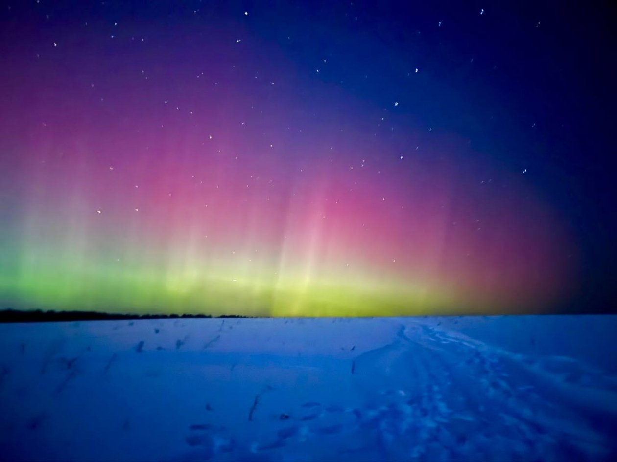 Ночью 21 января жители Приангарья запечатлели яркое полярное сияние Тг-канал (18+) &quotСеверные сияния&quot