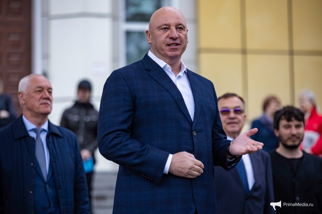 Депутат ЗСПК Игорь Святославович Чемерис Осипчук Дмитрий, ИА PrimaMedia