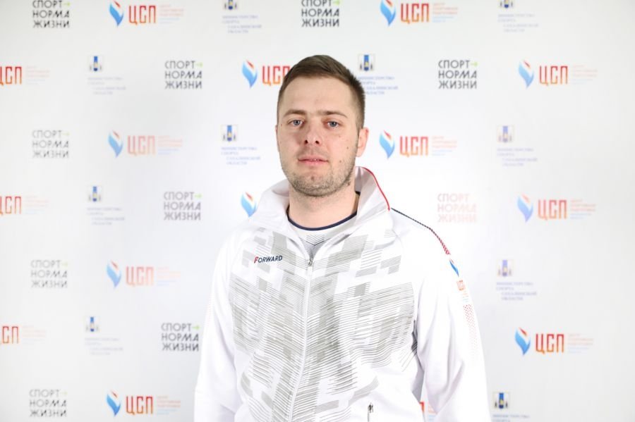 Сахалинский горнолыжник Александр Алябьев одержал победу на соревнованиях в Австрии пресс-служба министерства спорта Сахалинской области