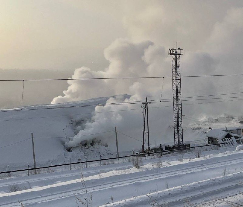 До 10 дней уйдет на тушение склада опилок в Усть-Куте Тг-канал (18+) Сергея Анисимова