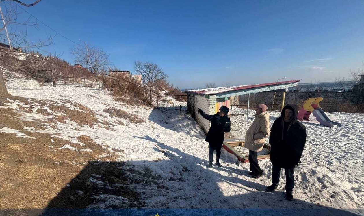 Прокуратура вмешалась после тяжёлой травмы подростка на горке для тюбинга во Владивостоке Пресс-служба прокуратуры Приморья