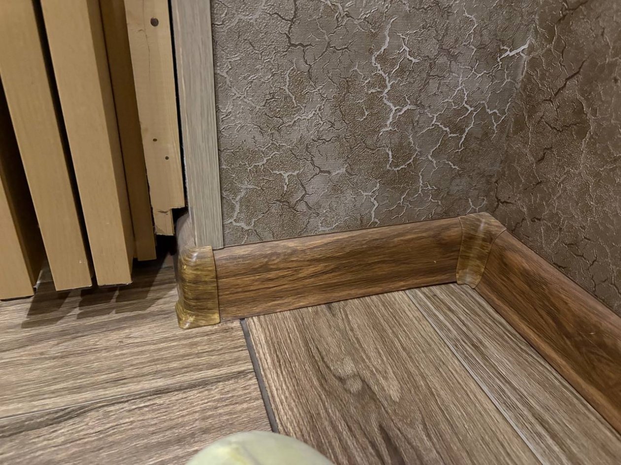 Почему умные хозяева отказываются от плинтуса: практичная замена из Европы ИА KrasnodarMedia