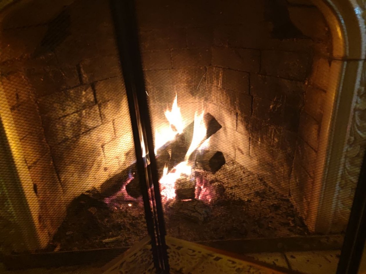 Даю прогореть 20 минут — и сажа сама вылетает из трубы: сосед-печник научил хитрости ИА SevastopolMedia.ru