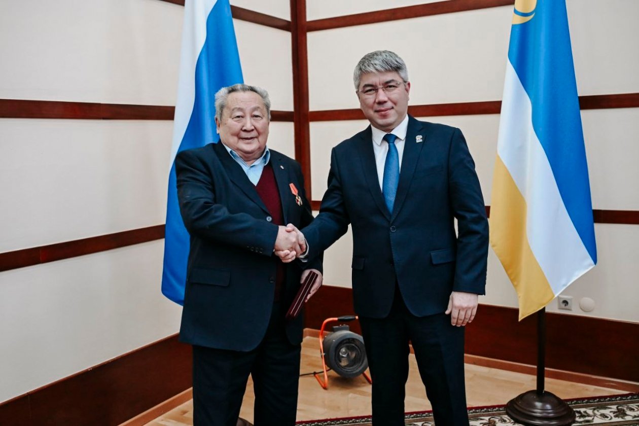 Бурятскому ученому вручили орден Александра Невского пресс-служба правительства Бурятии