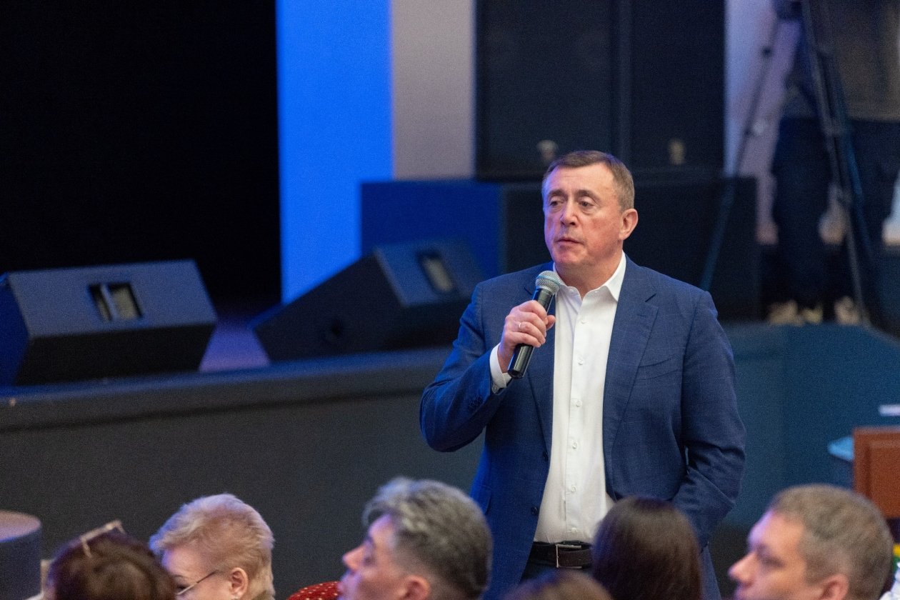 Валерий Лимаренко пресс-служба правительства Сахалинской области
