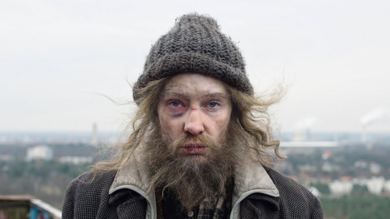 Кейт Бланшетт — 13 манифестантов Скриншот из фильма (18+)