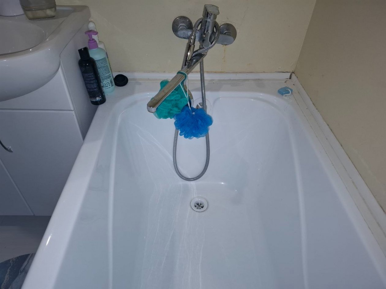Белоснежная ванна без усилий: простое средство удаляет плесень, желтизну, известковый налет и ржавчину ИА StavropolMedia