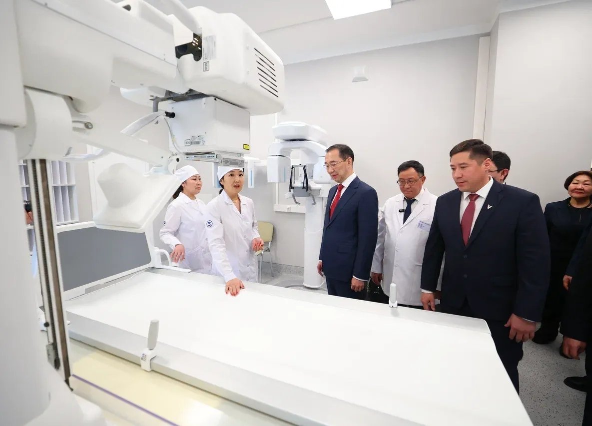 Новую поликлинику открыли в селе Амга Якутии по нацпроекту Президента  Андрей Сорокин, ЯСИА