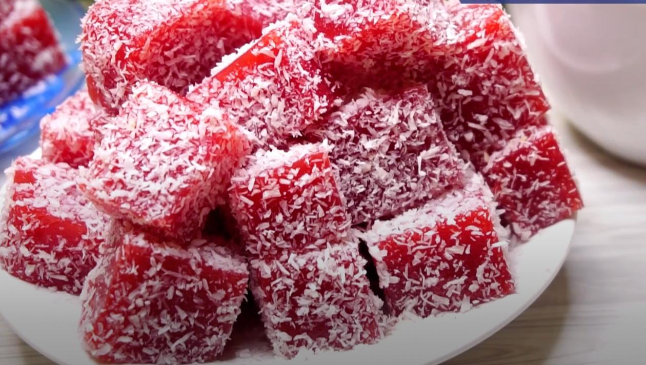 300 г любых ягод - на выходе башня мармелада: дети забудут про химозные конфеты скриншот видео с дзен-канала &quotГотовим с Калниной Натальей&quot (12+)