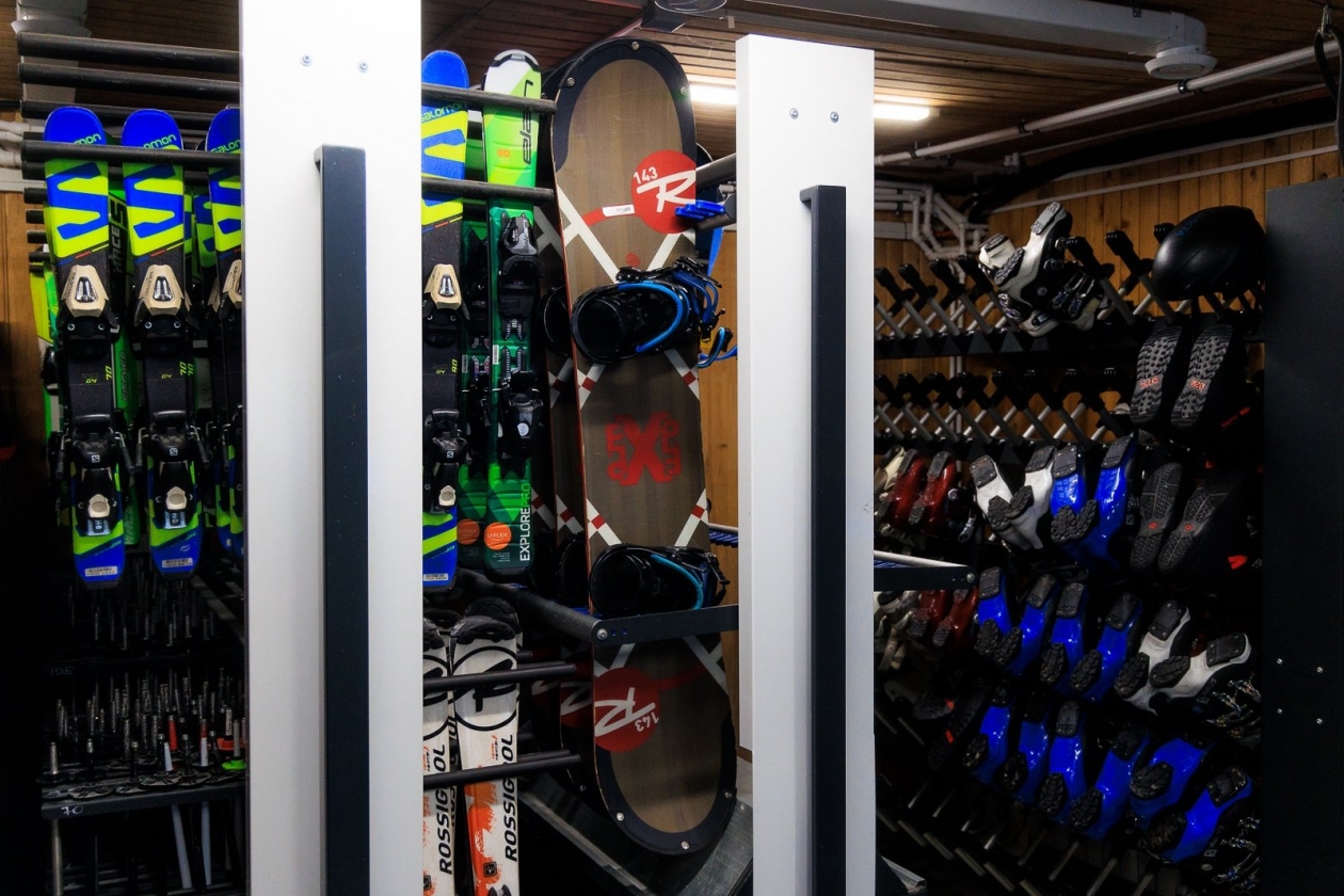 прокат, лыжи, сноуборд, ботинки, снаряжение Евгений  Кулешов, ИА PrimaMedia