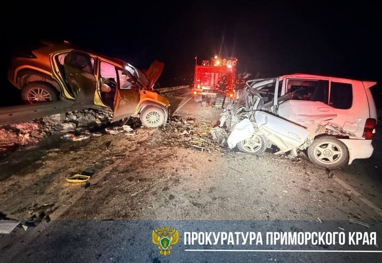 Три человека погибли в лобовом столкновении двух автомобилей в Шкотовском районе Приморья прокуратура Приморского края