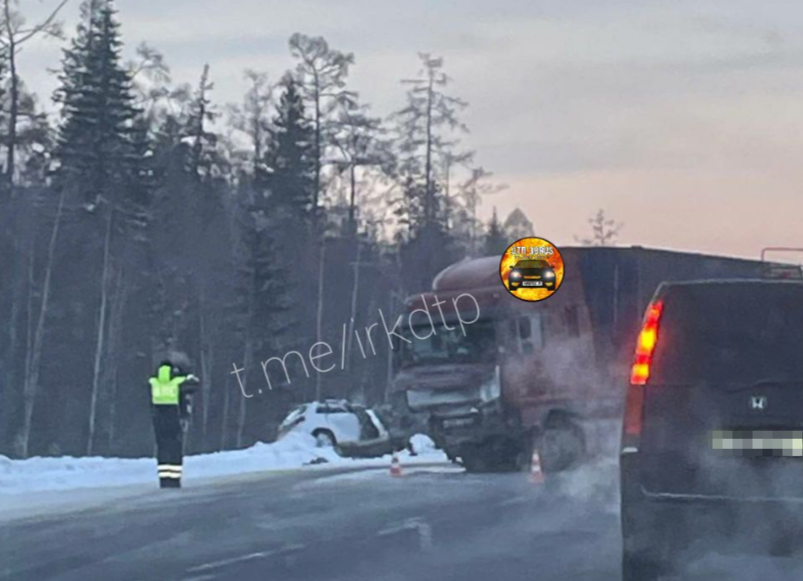 ДТП из тг-канала &quotДТП38RUS&quot (18+)