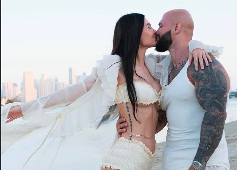 Оксана Самойлова и Джиган Соцсети знаменитостей