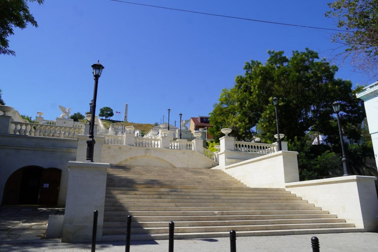 Митридатская лестница Соцсети О. Каторгина